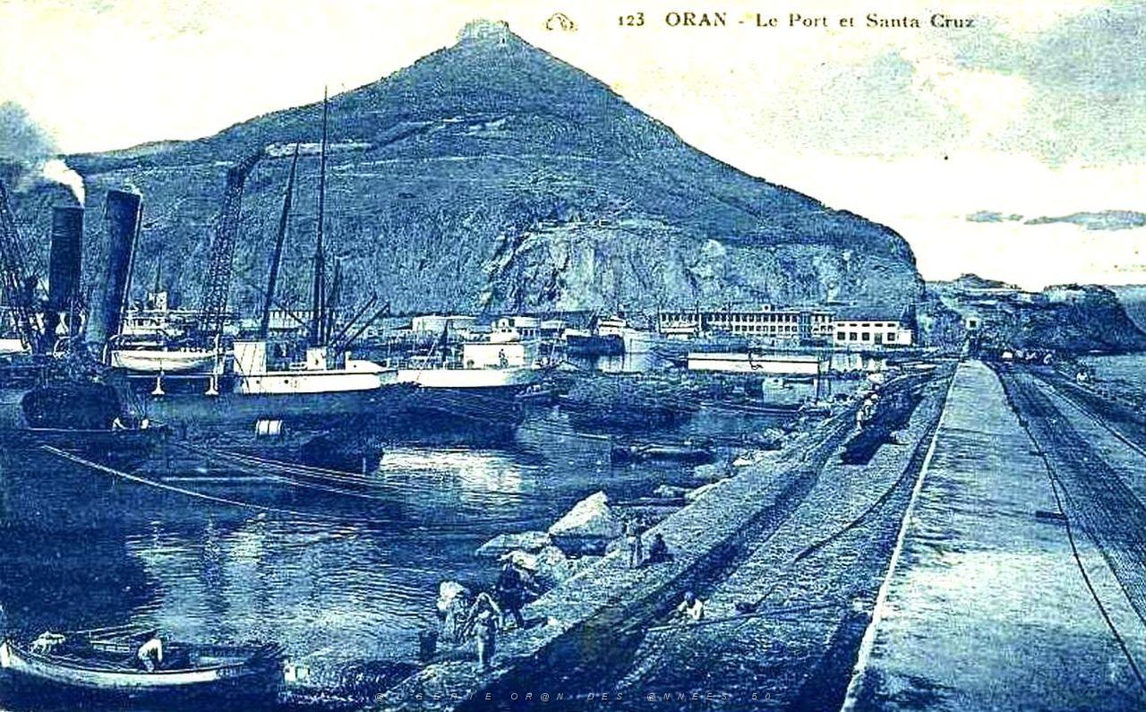 Oran- 132- travail sur les quais.jpg